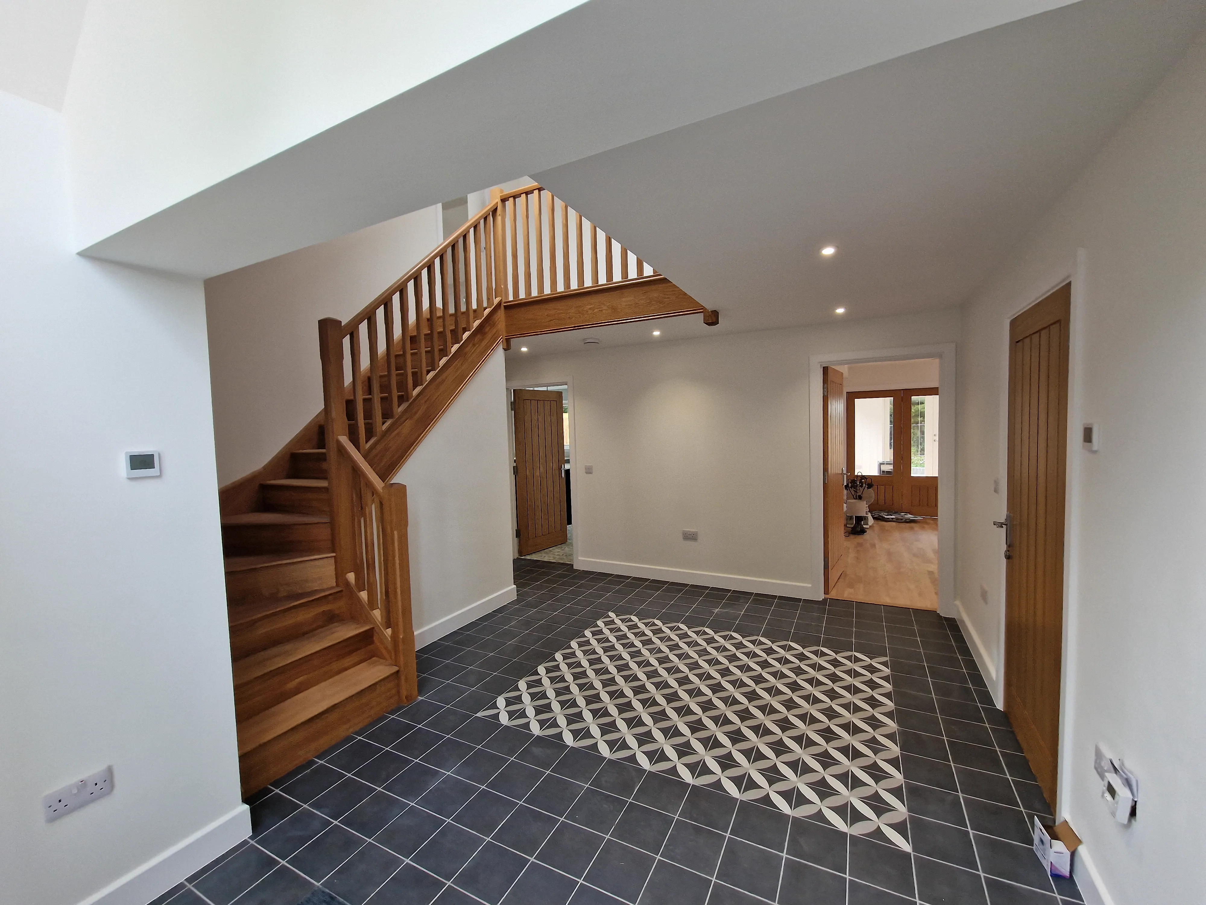 Home refurbishment and property renovation services in Raunds, Wellingborough and Northamptonshire by Trade Hub Services